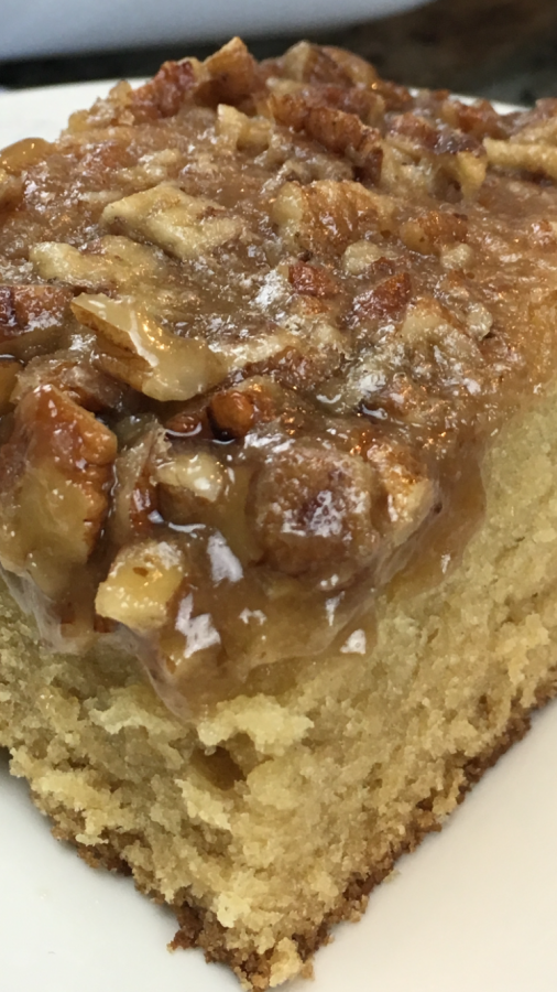 Farmhouse Buttermilk Cake with Gooey Pecan Topping